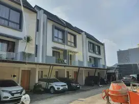 RUMAH PALING LARIS DEKAT RS FATMAWATI DI JAGAKARSA