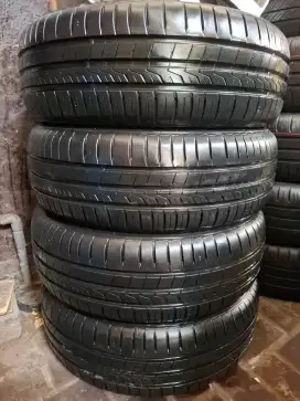 4 Ban 95% 195/60/16 XL7 Ertiga BRV Civic Granmax Luxio Avanza Xpander