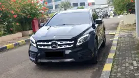 Km33 rb mercedes benz mercy gla200 amg line sunroof 2018 hitam