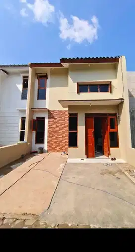 Rumah 3kt dekat stasiun surat SHM