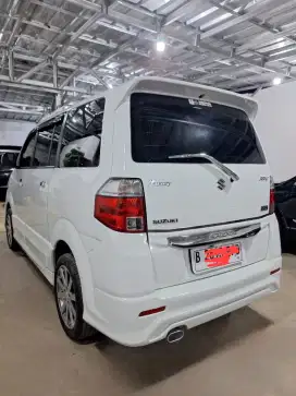 Dp 3 jt Apv SGX Luxury R17 m/t 2015