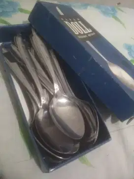 Sendok makan super doll