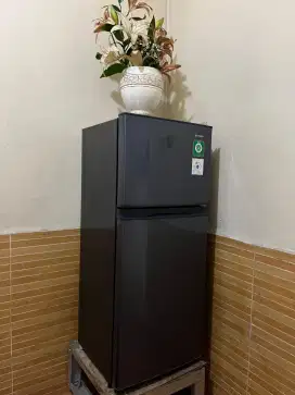 Kulkas Sharp 2Pintu