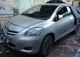 Toyota Limo 2012 Bensin