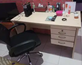 Meja Kantor antor P=115cm X L=60cm T=74cm