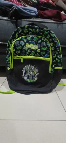 Tas anak smiggle