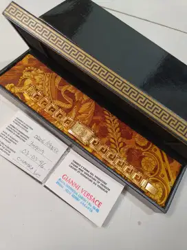 Jam gianni versace wanita original bekas fullset full link sangat