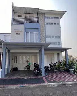 Rumah Siap Huni Strategis Di Cluster Western Cosmo  The Icon BSD