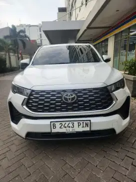 TOYOTA  INNOVA. ZENIX. G.   HIBRID.   25