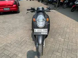 Scoopy donat 2017.km low 17.000 an