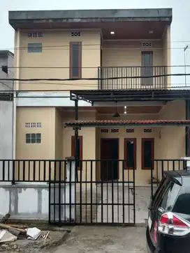 Rumah 2 Lt 4 kamar tidur Harga 400 Jtan Dekat IPB Dramaga