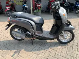 Scoopy donat 2017. .KM 20.000 an