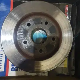 Disk brake Suzuki Grand Vitara tahun 2011