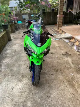 Di jual cepet Ninja 250 2018
