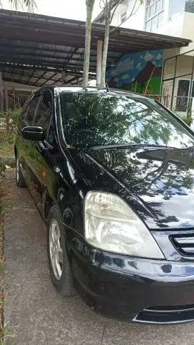 Honda stream 2002