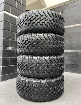 33x12.50 R20 Toyo Open Country M/T Jeep Wrangler JK Rubicon Ranger LC