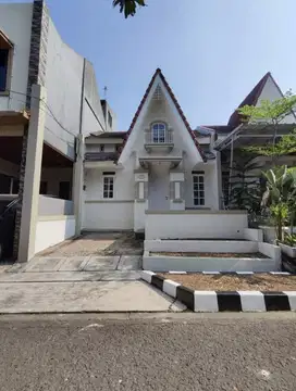 Dijual Cepat Rumah Cluster Victoria Sentul City