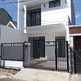 Dijual rumah BRAND NEW di Kencana Loka, BSD - 2 LT 3 KT
