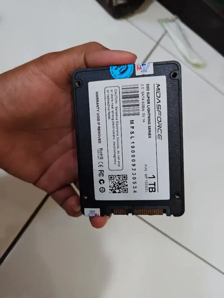 SSD 512 GB dan 1 TB midasforce