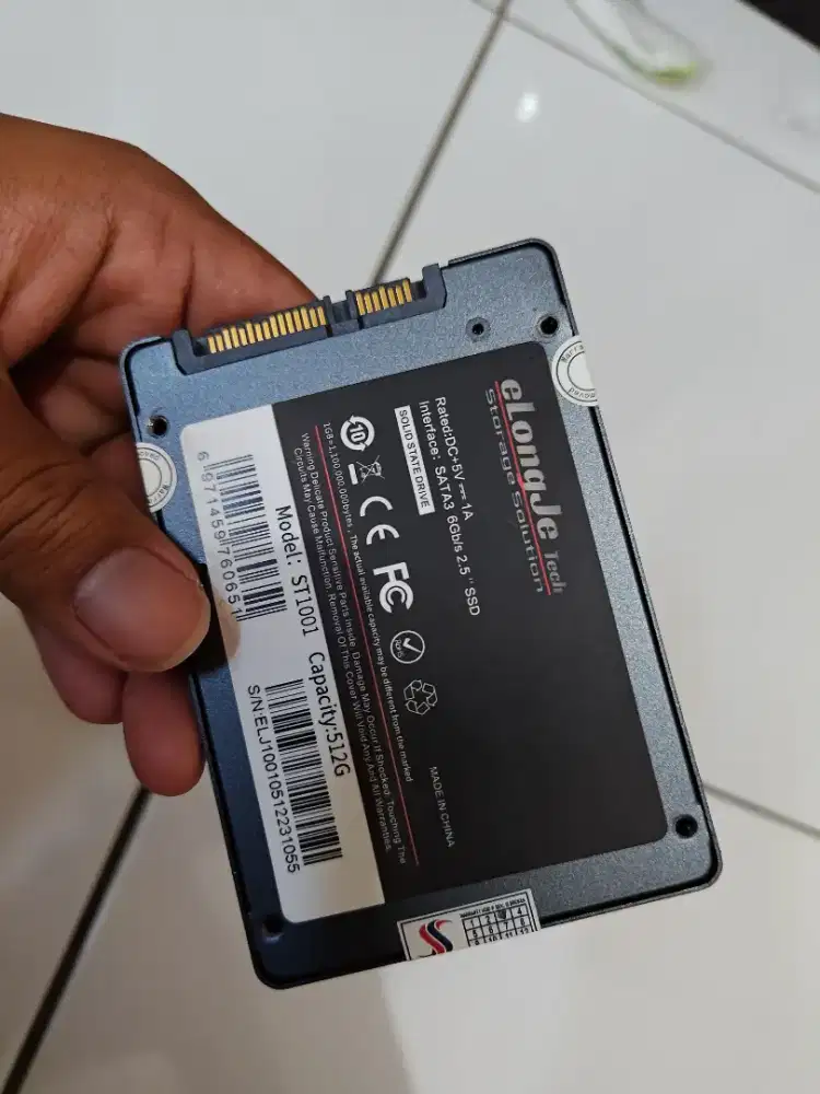 SSD sata 2.5  512 GB