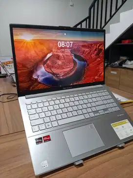 Dijual laptop asus vivobook go 15 E1504FA OLED