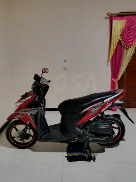 Vario 125 old 2013 merah