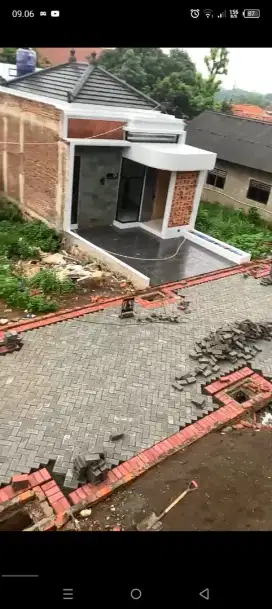 Rumah baru struktur pondasi siap untuk 2 lantai