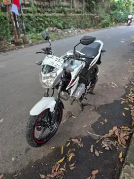 Dijual Yamaha Vixion tahun 2014 pajak hidup panjang