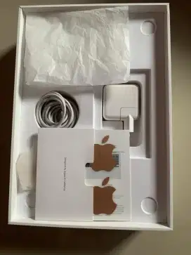 Macbook Air 2020 Intel A2179 Rose Gold Original Kardus - Box - Dus