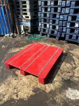 Pallet plastik baru & Palet plastik second harga hemat