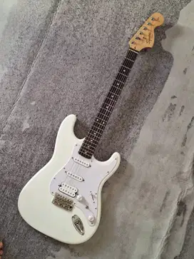 Squier Affinity Stratocaster MIC 2016