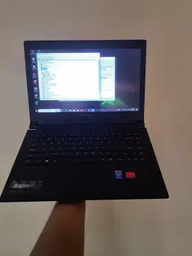 Lenovo B40 80 Core i5-5300U Broadwell Gen 5 Ram 8Gb SSD 256Gb Dual Vga