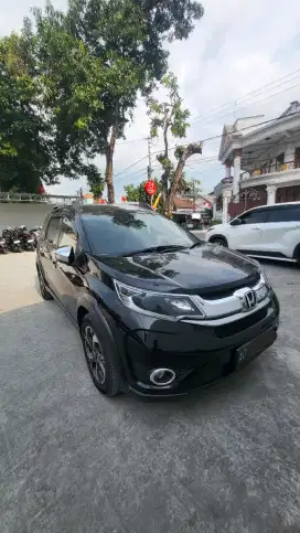 Brv S hitam 2016