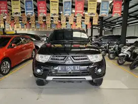 MITSUBISHI PAJERO SPORT EXCEED AT 2015 HITAM