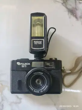 Kamera Fujica M1