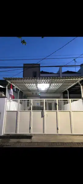 RUMAH JL LEBAK ARUM TERAWAT BAIK, ROW 2,5 MOBIL