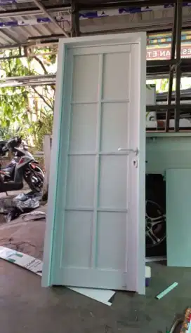 Pintu kaca Motif Ornament Alumunium