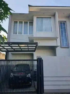 rumah mewah tengah kota Cirebon