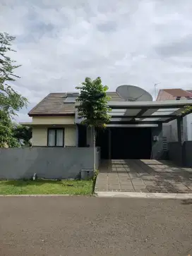 Rumah dua lantai siap huni view bagus