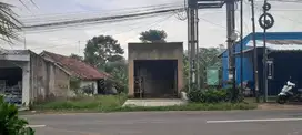 Dijual lahan pinggir jalan 715 meter