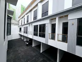 Di Jual Rumah Milenial 3 lantai dekat  Mangga Besar