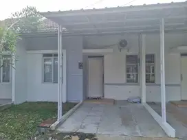 Sewa rumah dekat stasiun