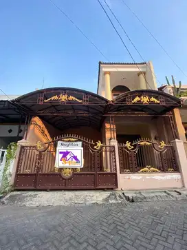 Dijual Rumah 1,5 Lantai Di Perumahan Graha Elveka Surabaya selatan