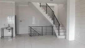 Dijual Ruko kantor usaha Mainroad Pagarsih Bandung Kota