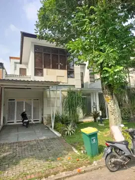 Dijual rumah dua lantai siap huni fuly furnished