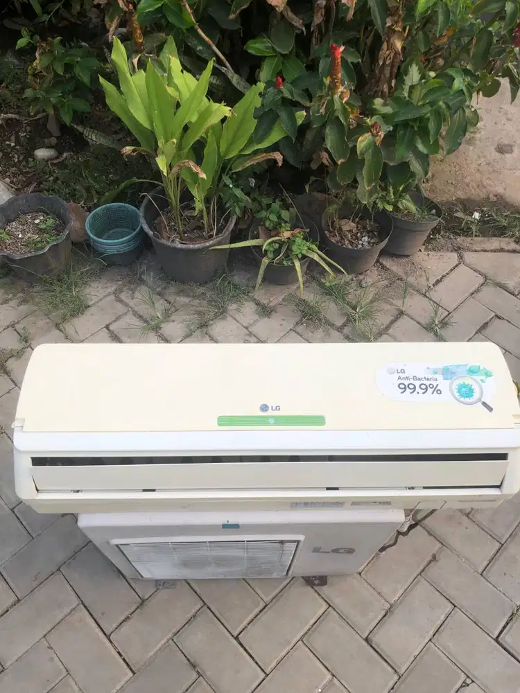 AC LG 0,5pk SECOND BERGARANSI