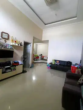 Rumah 2 Lantai Dian Regency Surabaya Siap Huni Murah RIC.A287
