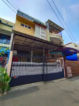 Rumah Sunter Hijau Dijual Cepat Bangunan Kokoh