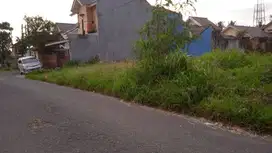 Tanah Pekarangan Jalan Gito Gati Timur SCH