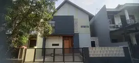 dijual rumah hommy dan cantik siap huni di BSD SC16733